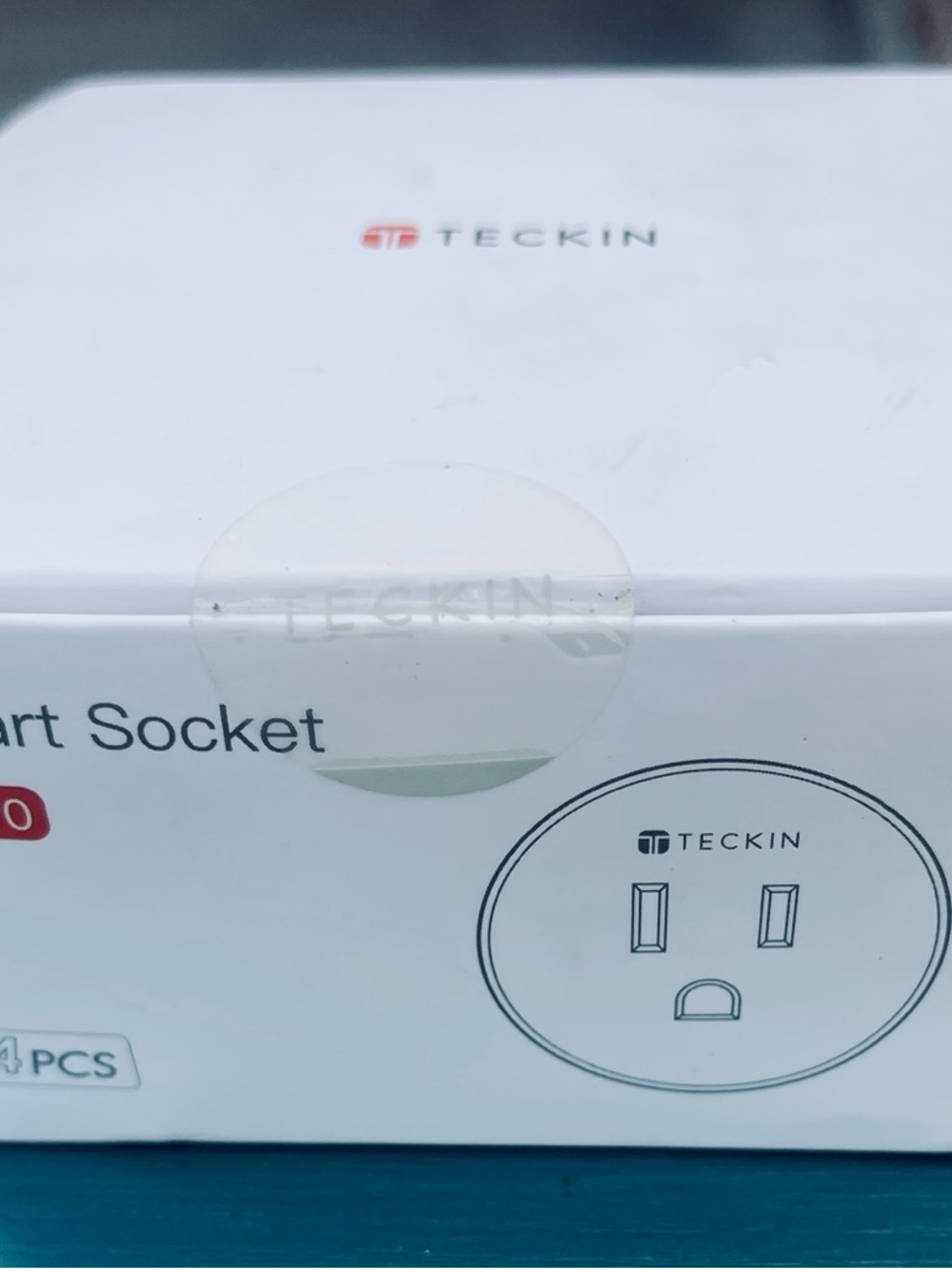 New White Powerline Smart Socket - WiFi Plug Adapter